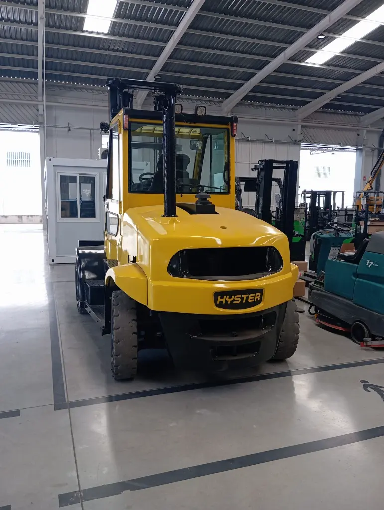 Carretilla Hyster 7000_1.webp